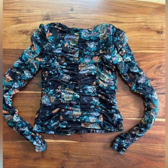 By Anthropologie Long-Sleeve Ruched Top - Picture 7 of 8